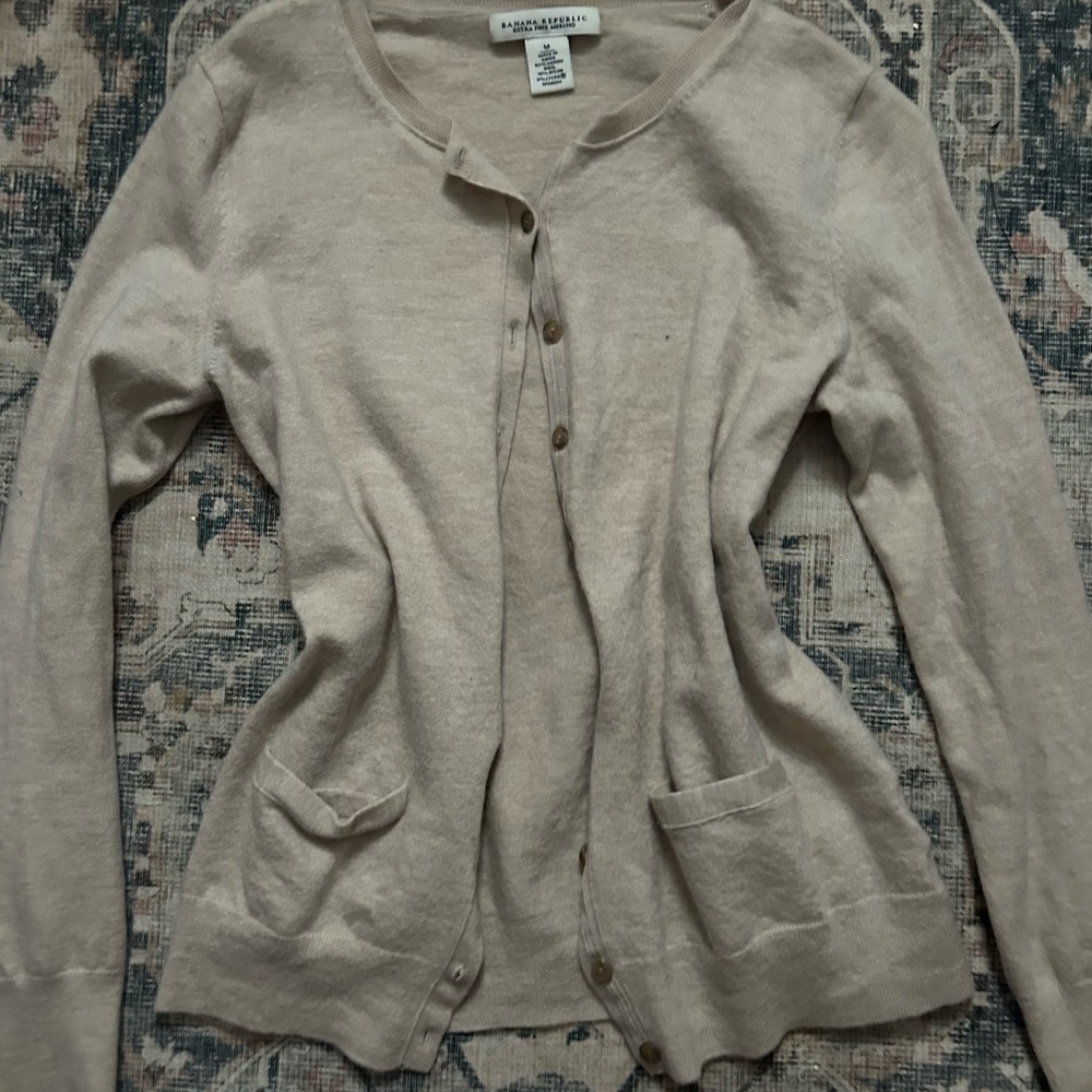 Banana Republic Cream Cardigan Sweater